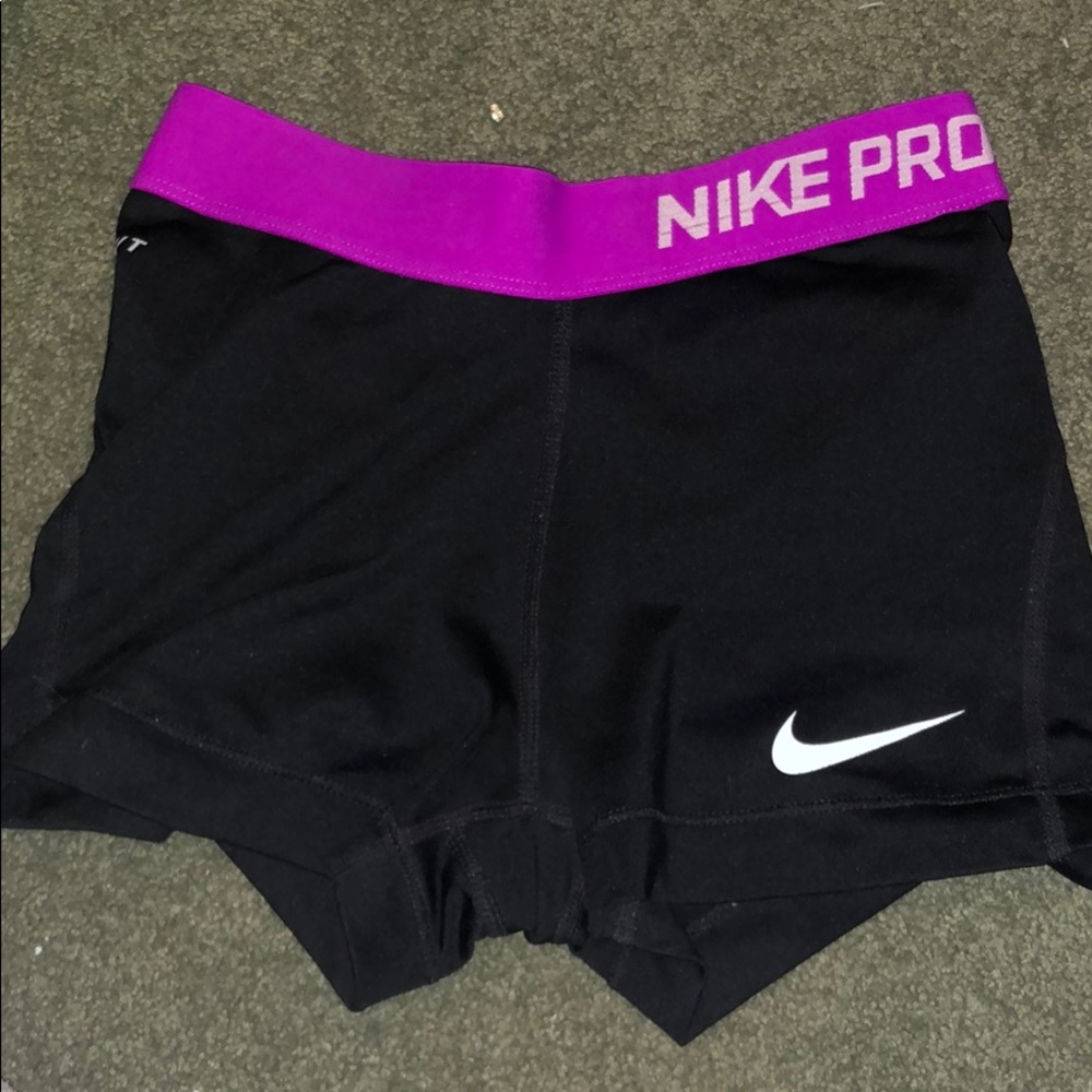 Nike pro dry fit shorts size XS